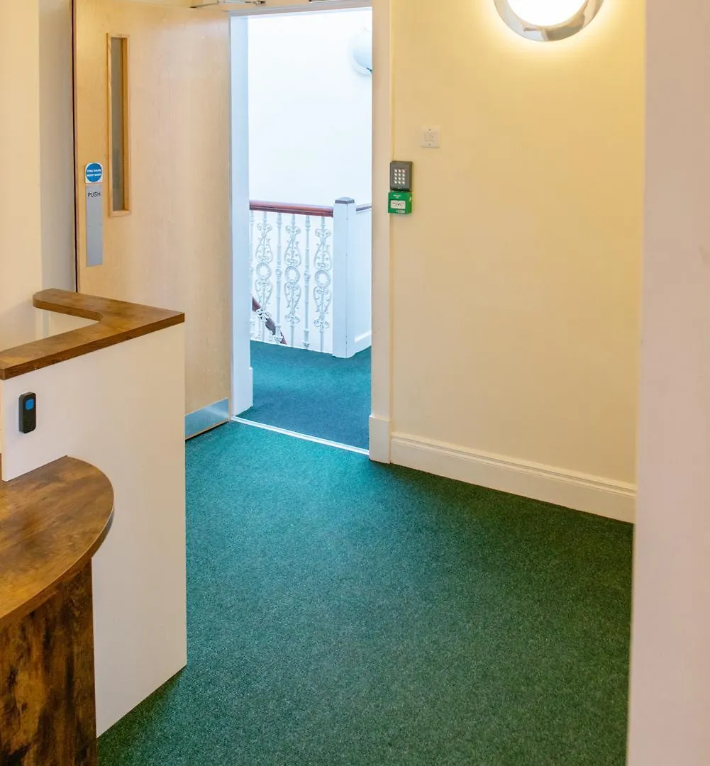 Botanic Avenue Hostel Less Than A Mile From The City Centre Belfast